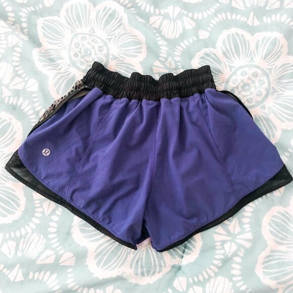 Lululemon Women's Shorts, Rare Pattern - Picture 3 of 4
